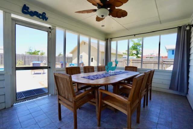 Southern Mermaid Cottage- Pet Friendly Fenced Port St. Joe Exterior photo